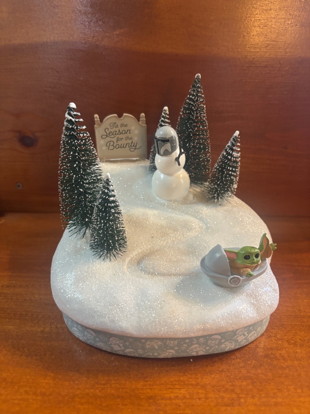 St. Nicholas Square Star Wars Mandalorian Grogu Sledding